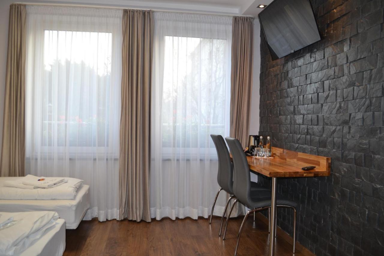 Villa Vip Gniezno Exterior foto
